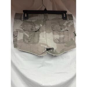American eagle camo shorts